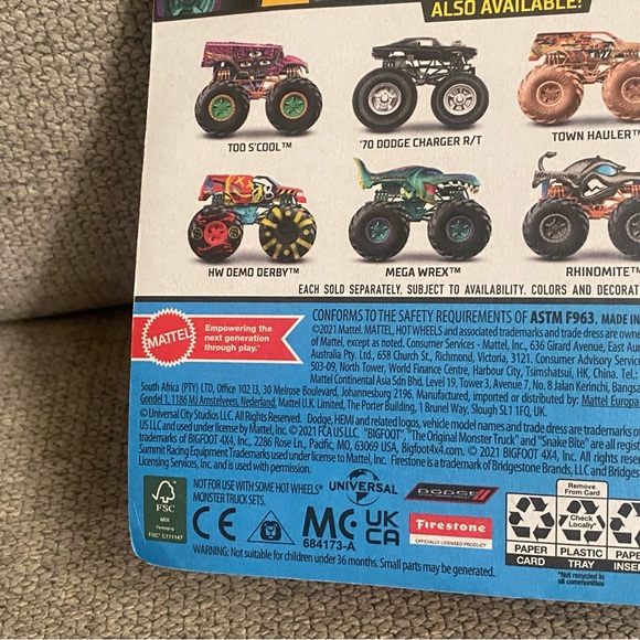 Hot Wheels Monster Trucks - MEGA WREX - Comic Book Crashers Truck - Picture 3 of 3